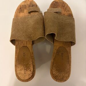 Donald J. Pliner Gold Wedges